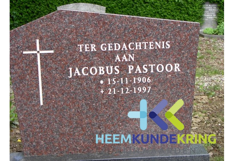 Grafstenen kerkhof Herwen Coll. HKR (318) J.Pastoor